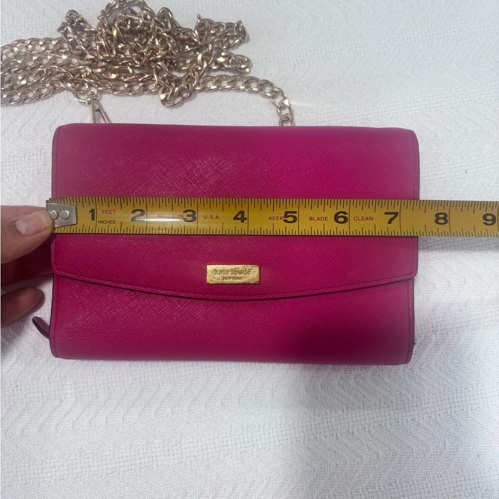 Kate Spade Magenta Crossbody Bag with Gold Chain - Picture 8 of 10